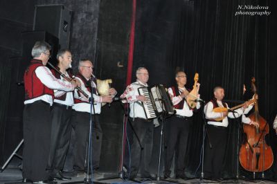 Ансамбъл за народни песни и танци "Силистра" 19